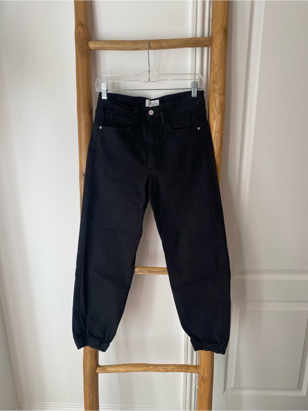 FRAME Lounge High Rise Black Jeans Jogger Style Size 25 Stretch
